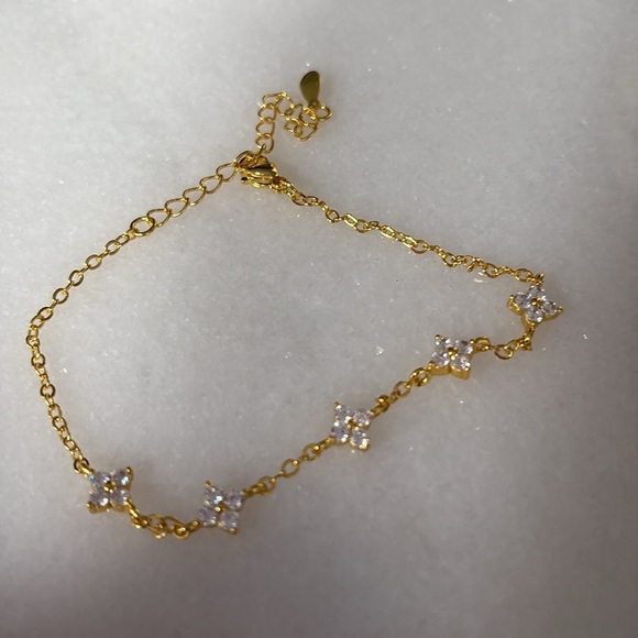 NEW Bracelet 4 Leaf clover Stainless Steel Zircon Hypoallergenic Adjustable - Picture 5 of 6